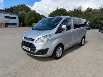 Used Ford Tourneo Custom 2015 for sale - 78893205: Photo