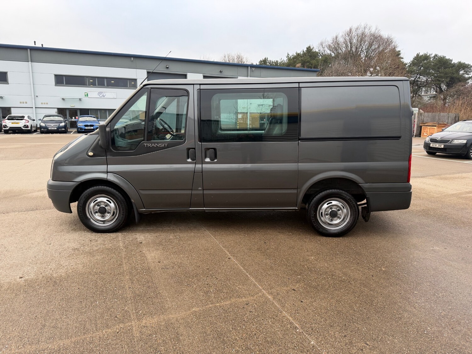 Used Ford Transit 2010 for sale - 77589810: Photo 5