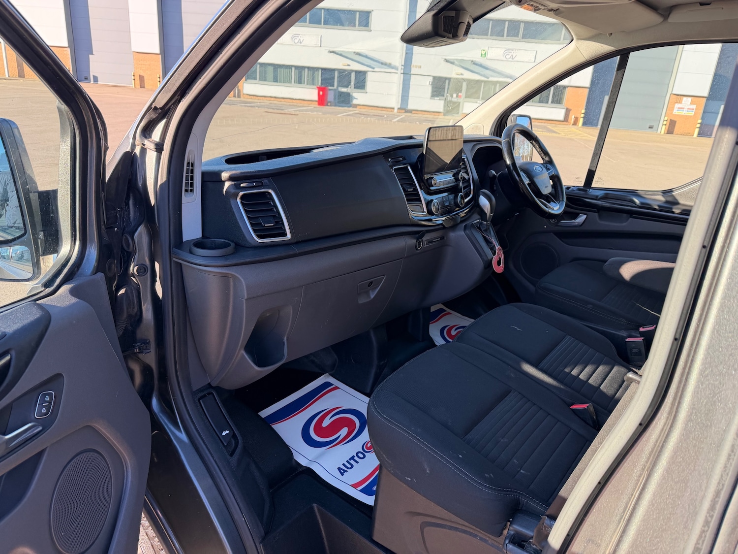 Used Ford Transit Custom 2019 for sale - 76767877: Photo 10