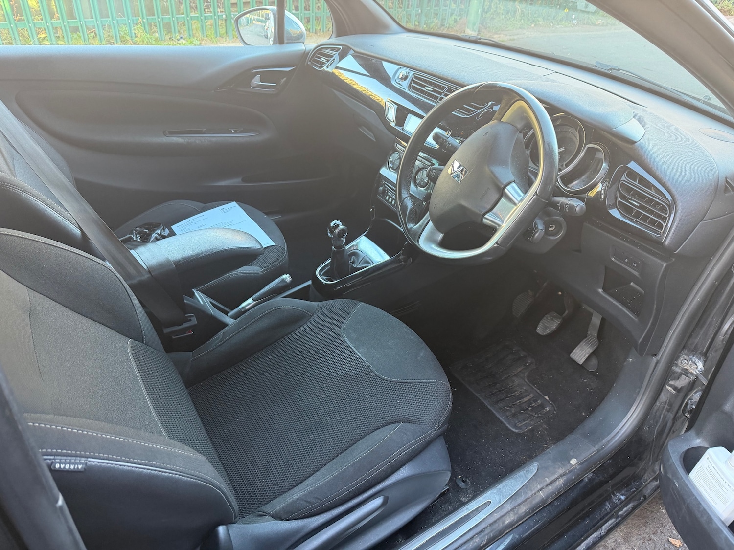 Used Citroen DS3 2013 for sale - 76431153: Photo 6