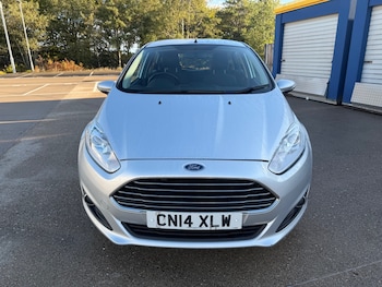 Used Ford Fiesta 2014 for sale - 76096920: Photo