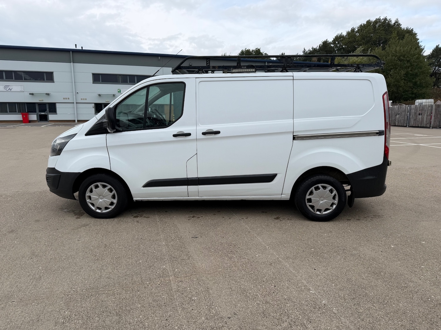 Used Ford Transit Custom 2017 for sale - 76309550: Photo 5