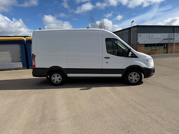 Used Ford Transit 2018 for sale - 78432030: Photo