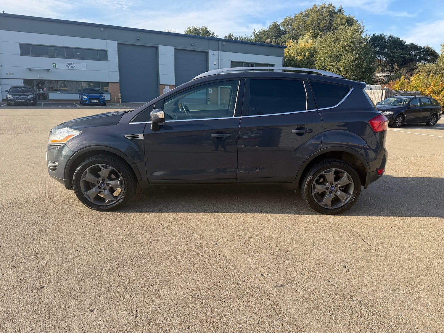 Used Ford Kuga 2012 for sale - 76334942: Photo 5