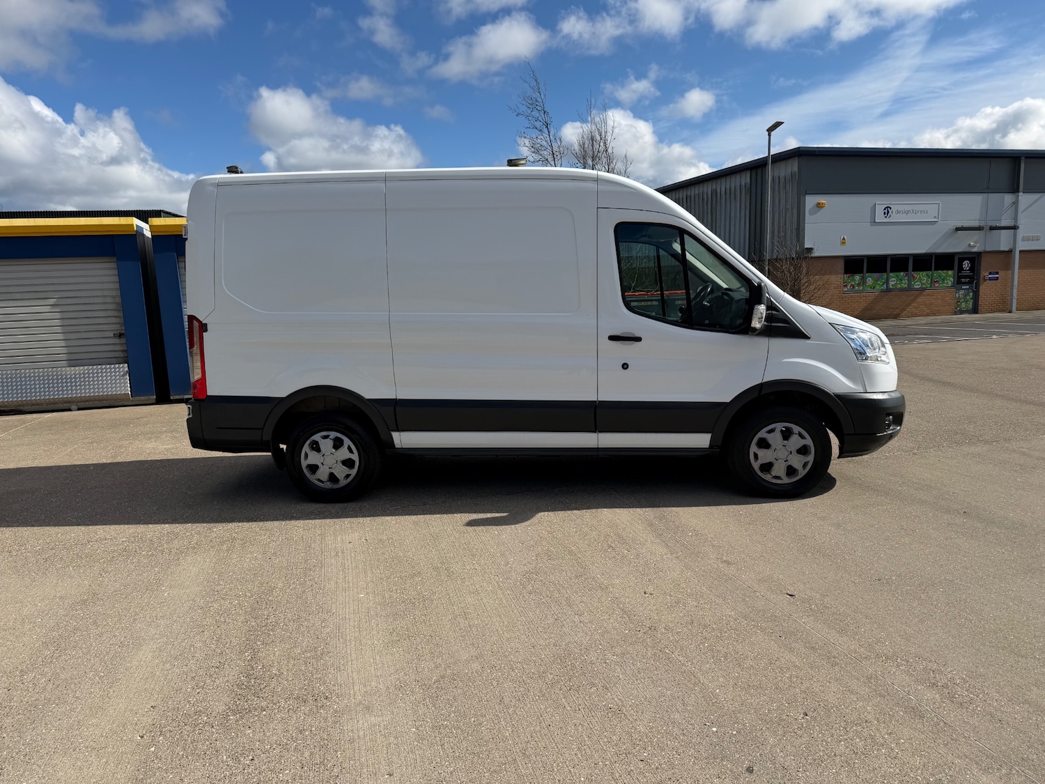 Used Ford Transit 2018 for sale - 78161686: Photo 2