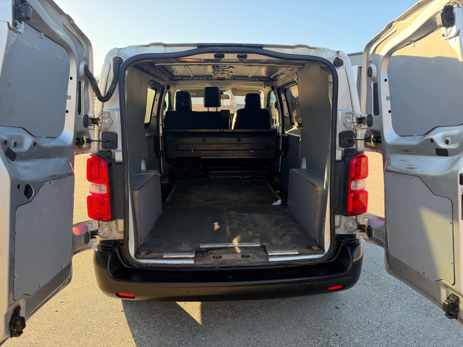 Used Peugeot Expert 2016 for sale - 76792478: Photo 9