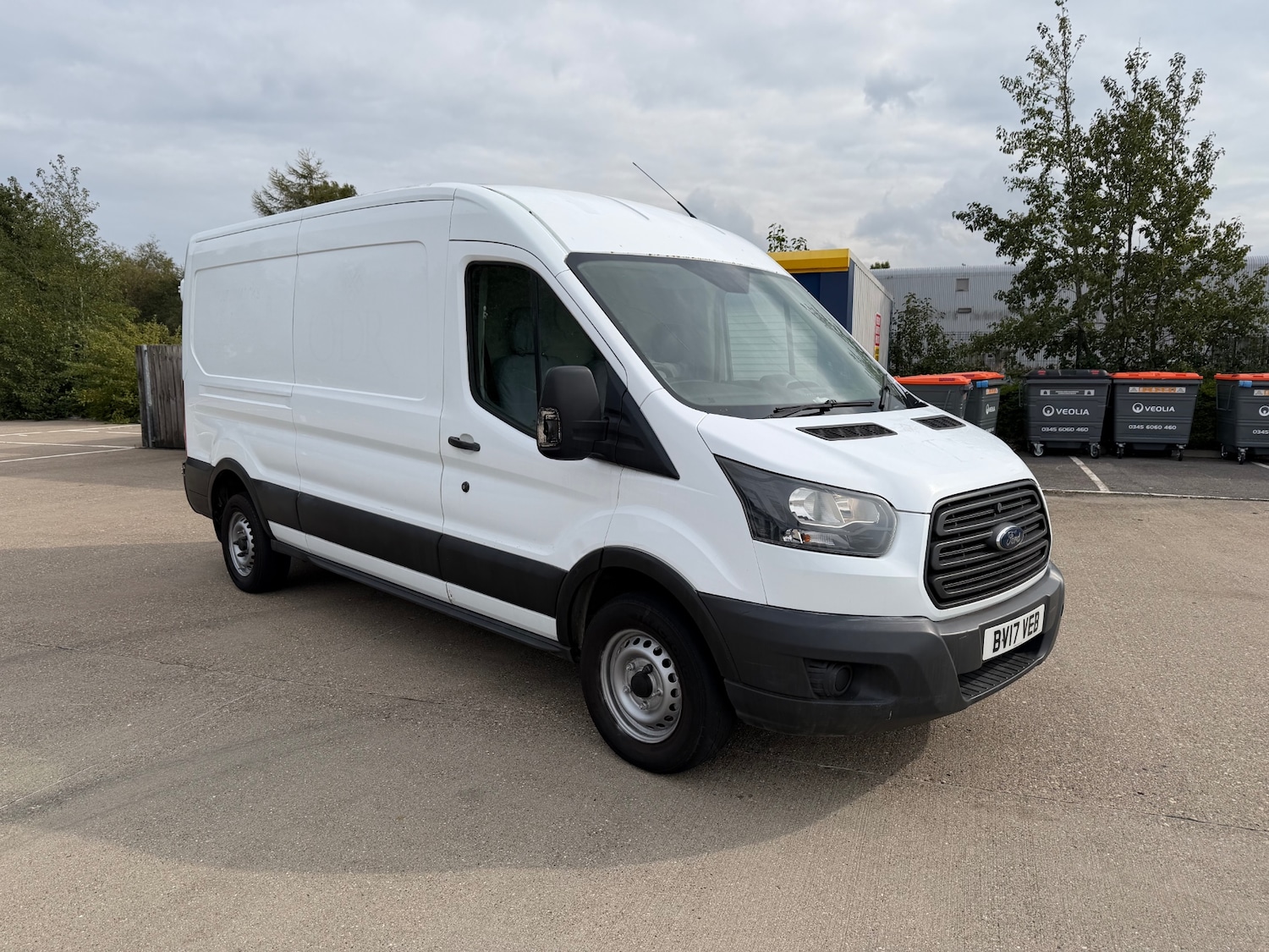 Used Ford Transit 2017 for sale - 76334887: Photo 1