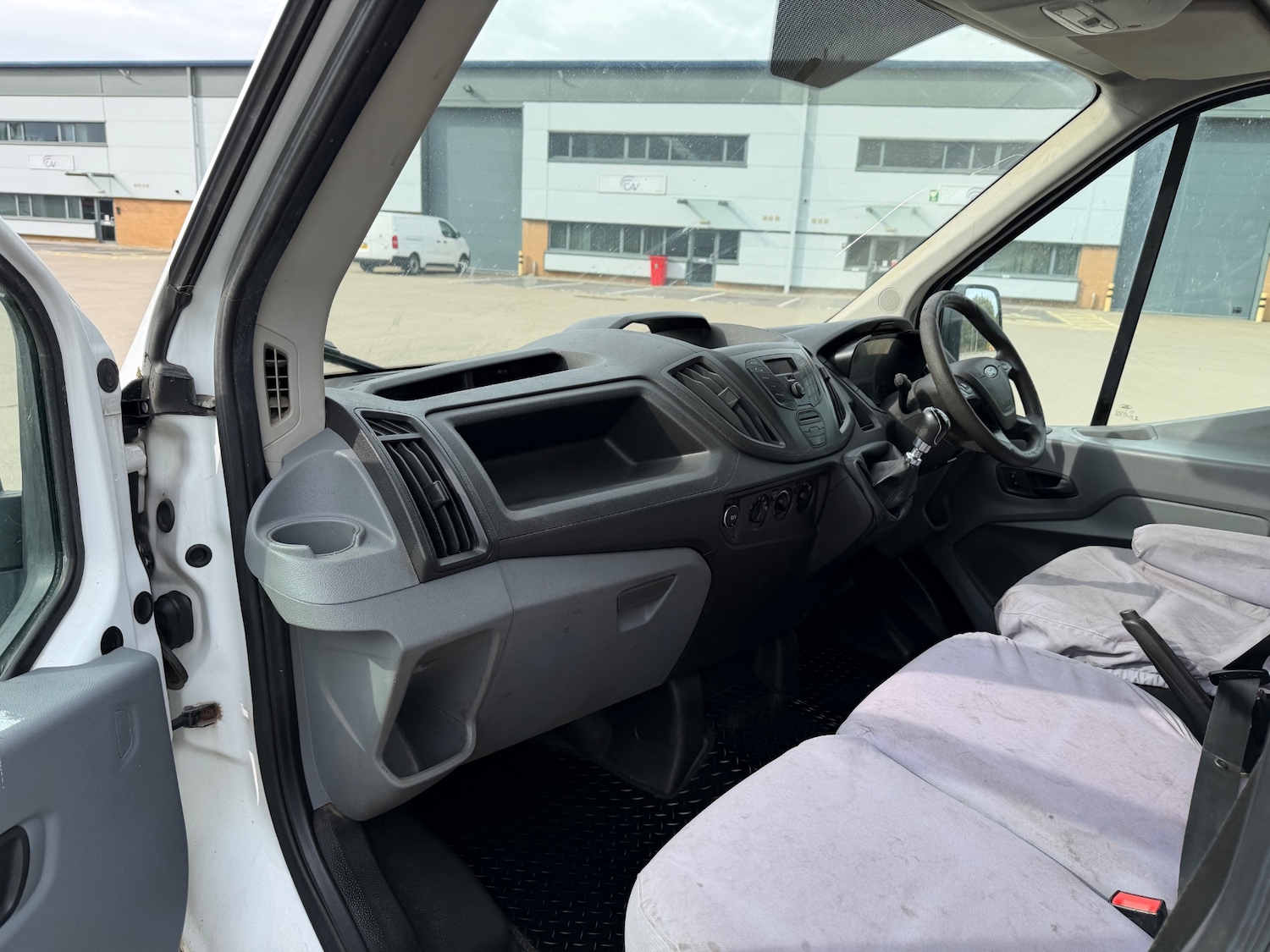 Used Ford Transit 2017 for sale - 76334887: Photo 11