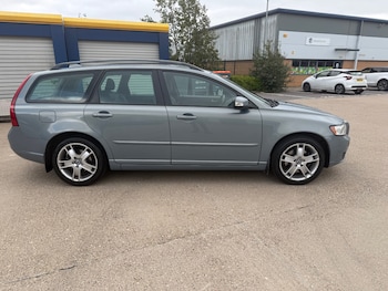 Used Volvo V50 2008 for sale - 76286683: Photo