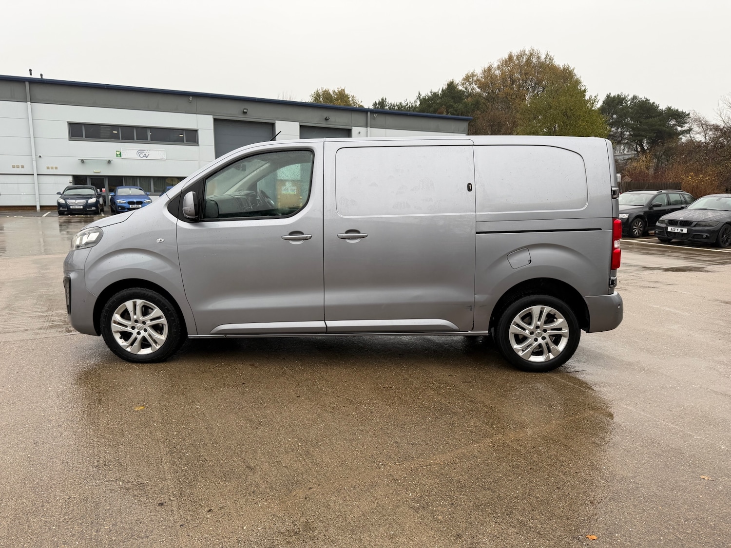 Used Vauxhall Vivaro 2020 for sale - 76569340: Photo 5