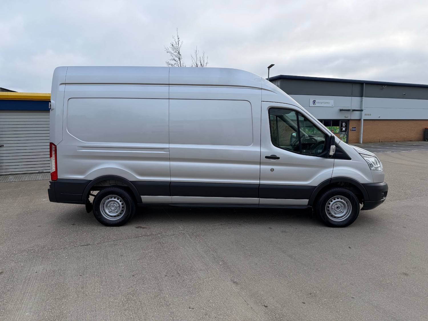 Used Ford Transit 2014 for sale - 77059886: Photo 2