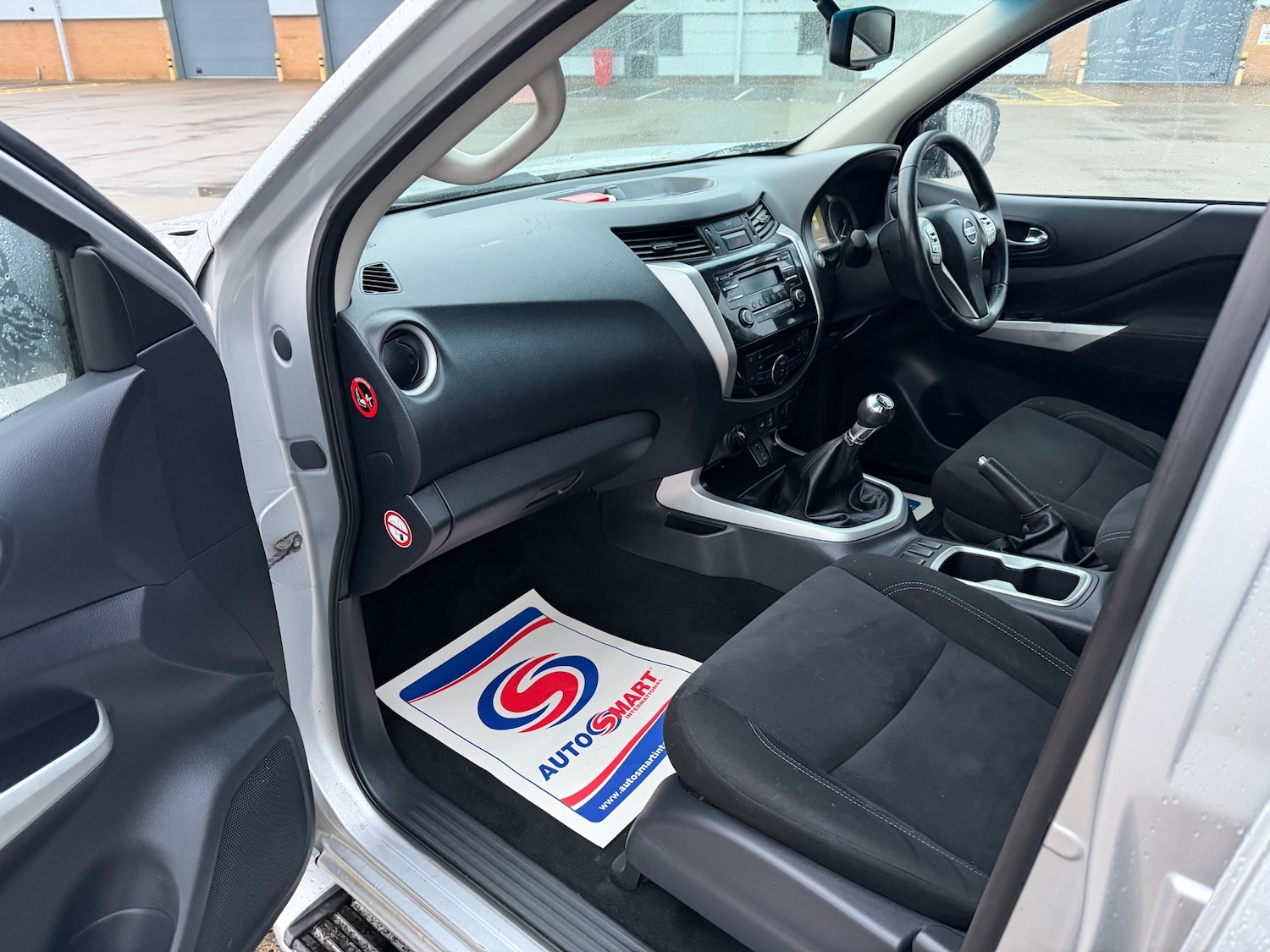 Used Nissan Navara 2017 for sale - 76986626: Photo 9