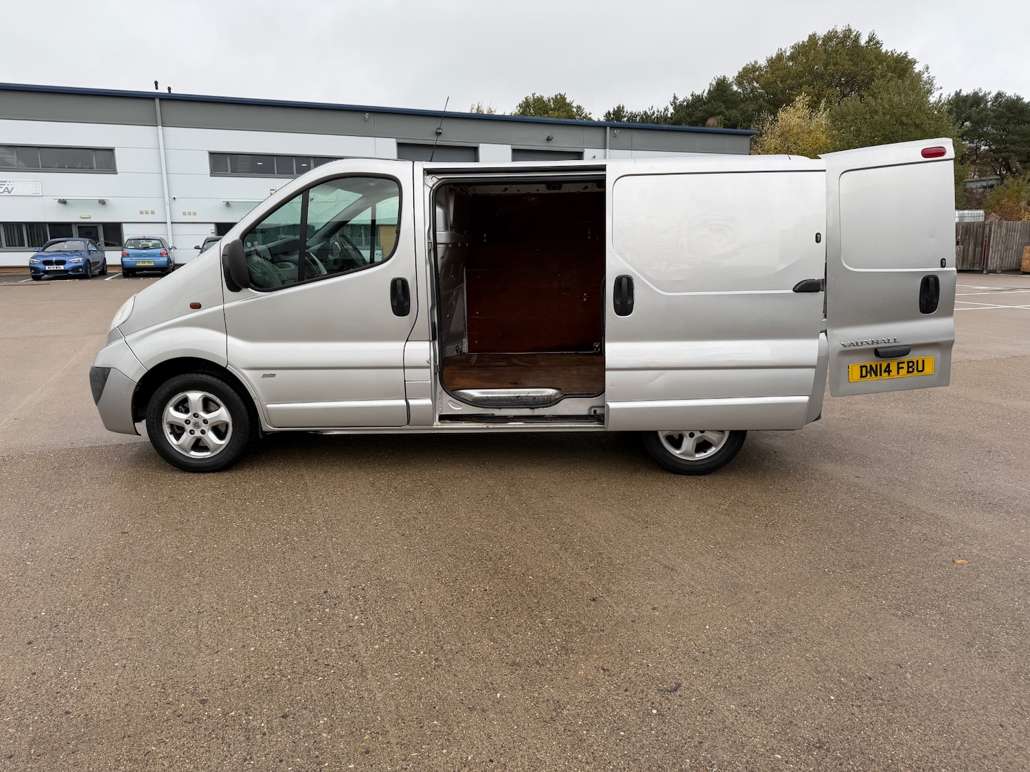 Used Vauxhall Vivaro 2014 for sale - 77282350: Photo 9