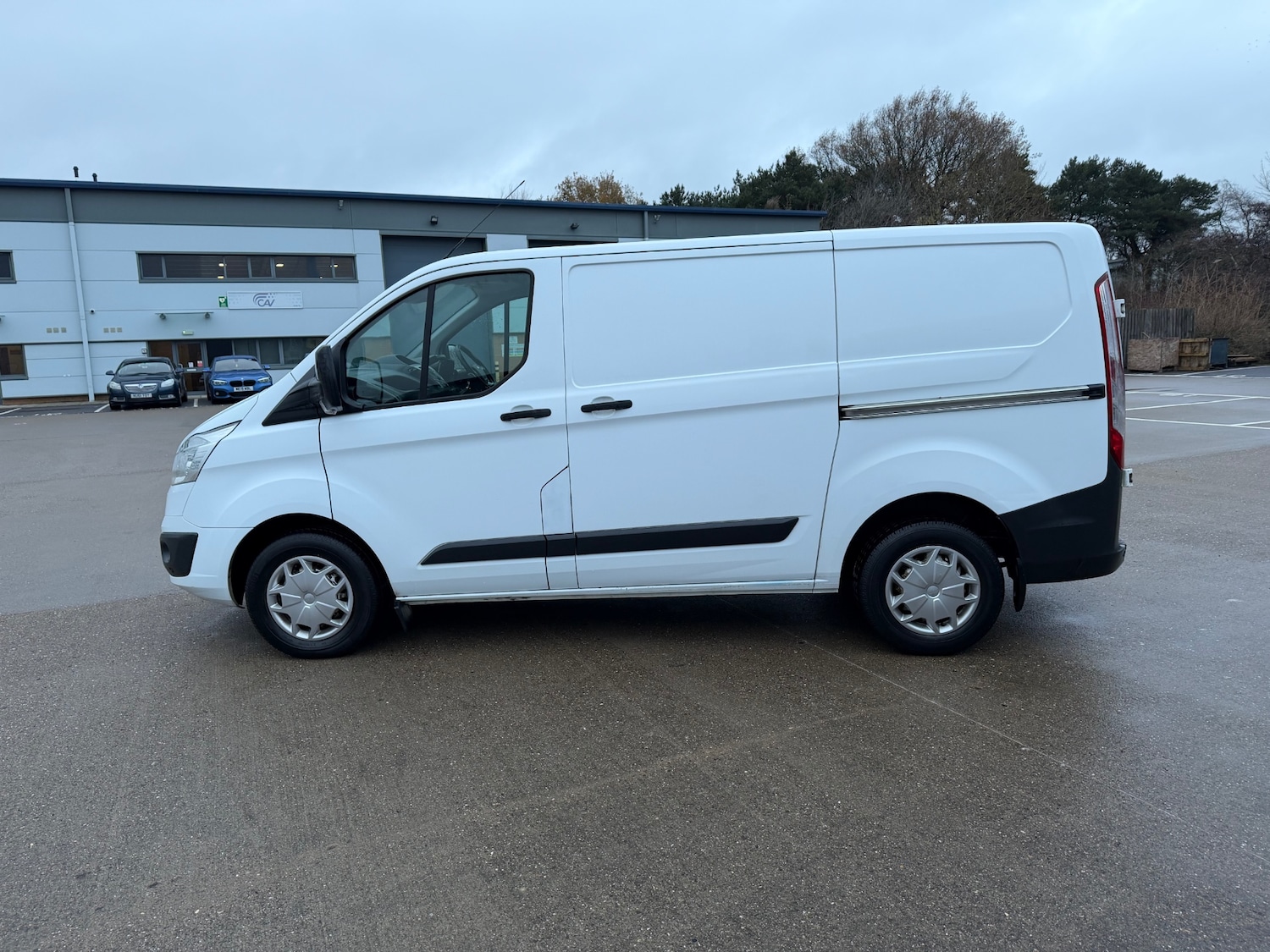 Used Ford Transit Custom 2017 for sale - 76890099: Photo 5