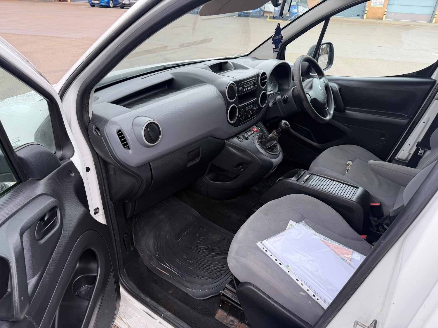 Used Peugeot Partner 2016 for sale - 77798559: Photo 10