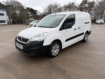 Used Peugeot Partner 2016 for sale - 77798559: Photo