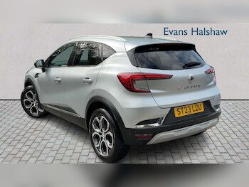 Used Renault Captur 2023 for sale - 78519565: Photo