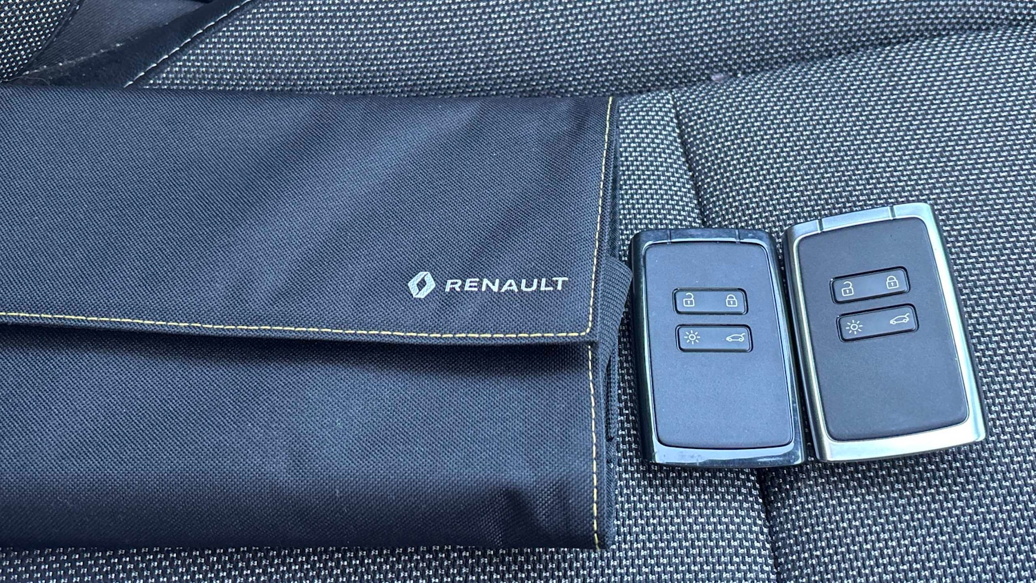 Used Renault Captur 2021 for sale - 78119094: Photo 16