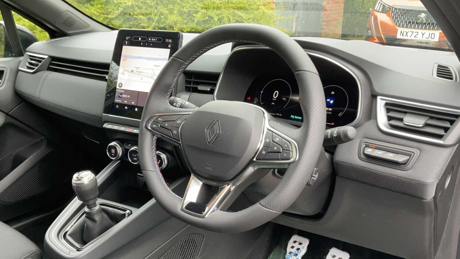 Used Renault Clio 2026 for sale - 78010019: Photo 8