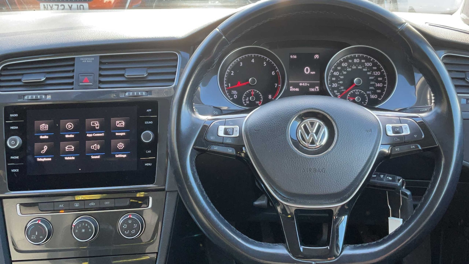 Used Volkswagen Golf 2018 for sale - 78024194: Photo 8