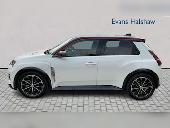 Used Renault 5 2025 for sale - 78037752: Photo