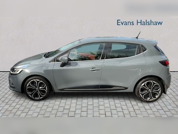 Used Renault Clio 2018 for sale - 79204357: Photo