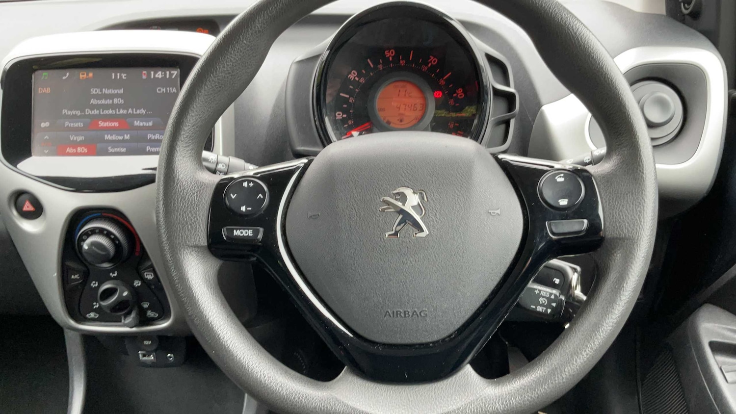 Used Peugeot 108 2016 for sale - 77960833: Photo 9