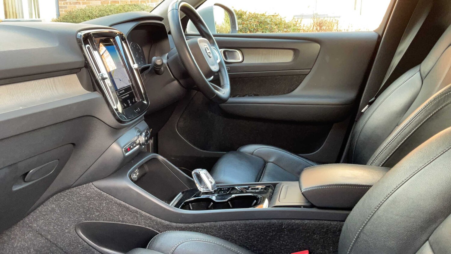 Used Volvo XC40 for sale - 77857926: Photo 13