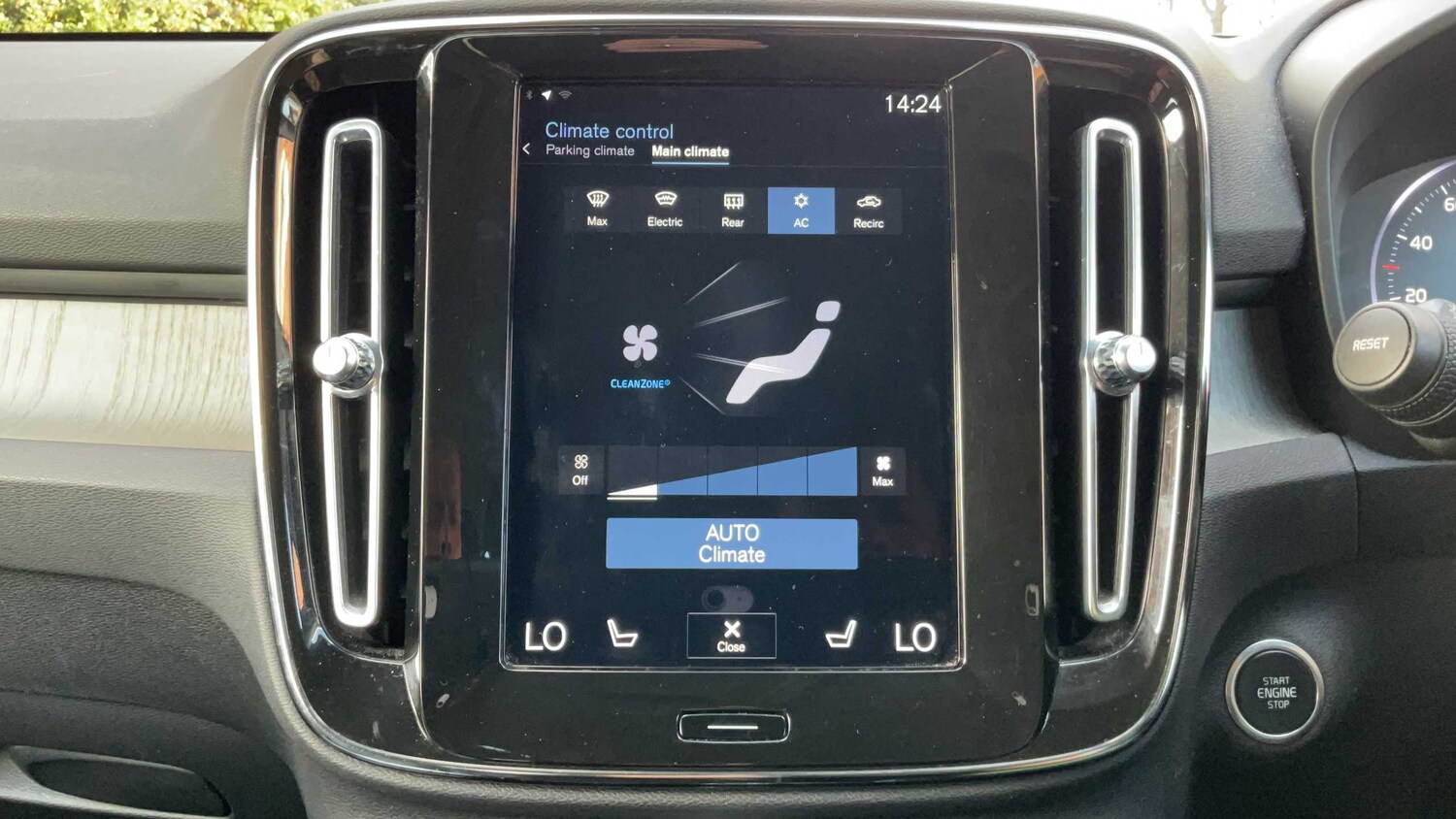 Used Volvo XC40 for sale - 77857926: Photo 14