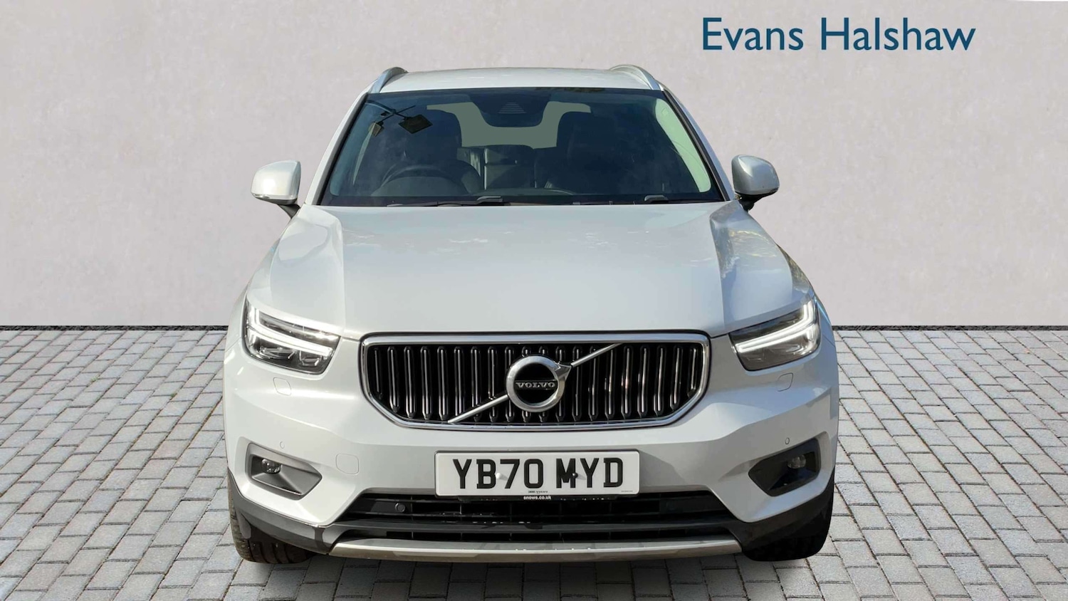 Used Volvo XC40 for sale - 77857926: Photo 4