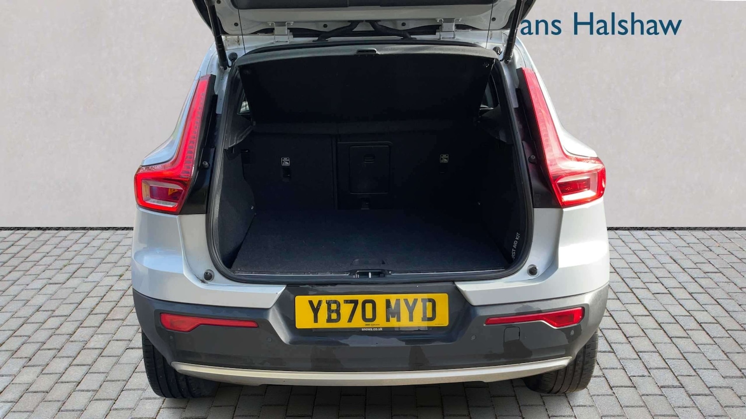 Used Volvo XC40 for sale - 77857926: Photo 7