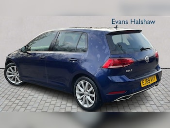 Used Volkswagen Golf 2019 for sale - 77856422: Photo