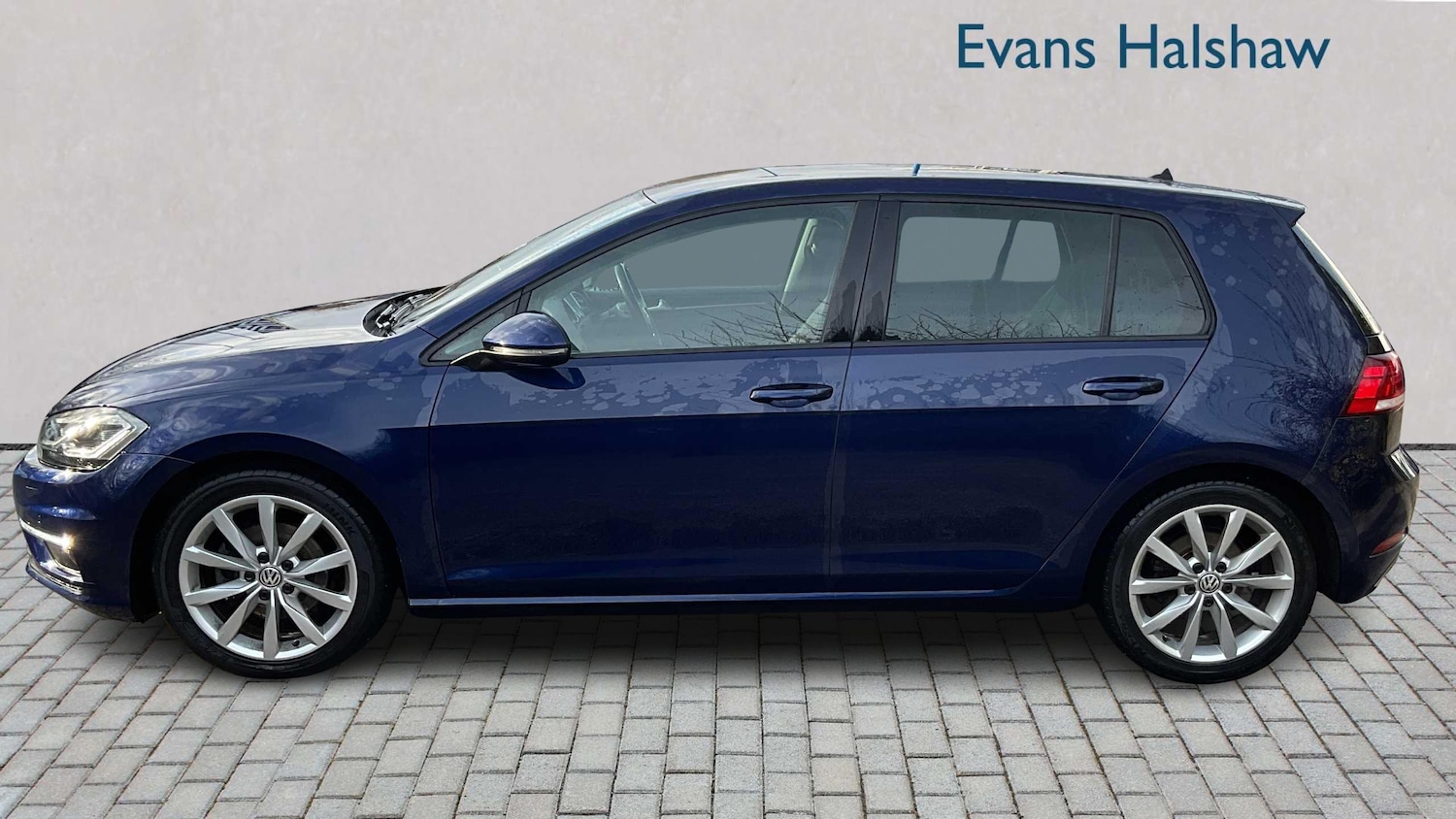 Used Volkswagen Golf 2019 for sale - 77856422: Photo 3