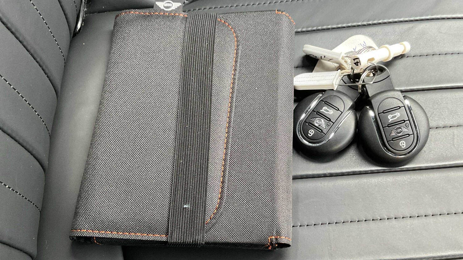 Used MINI Hatch 2022 for sale - 77943197: Photo 16