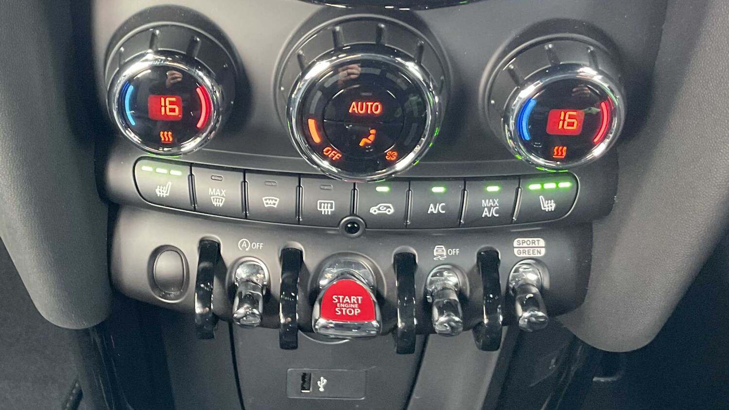 Used MINI Hatch 2022 for sale - 77943197: Photo 19