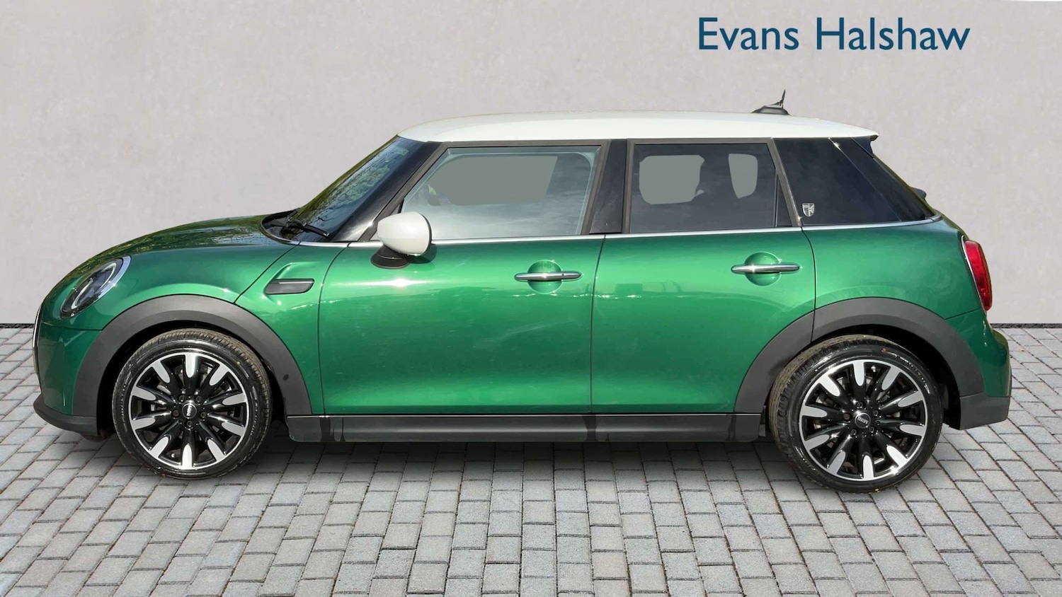 Used MINI Hatch 2022 for sale - 77943197: Photo 3