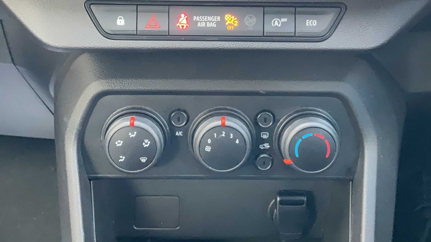 Used Dacia Sandero 2022 for sale - 78052092: Photo 14