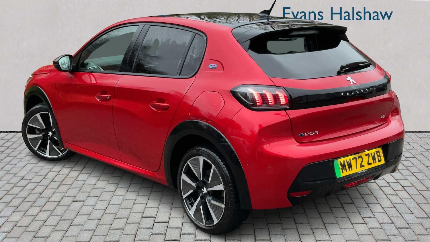 Used Peugeot 208 for sale - 77859861: Photo 2