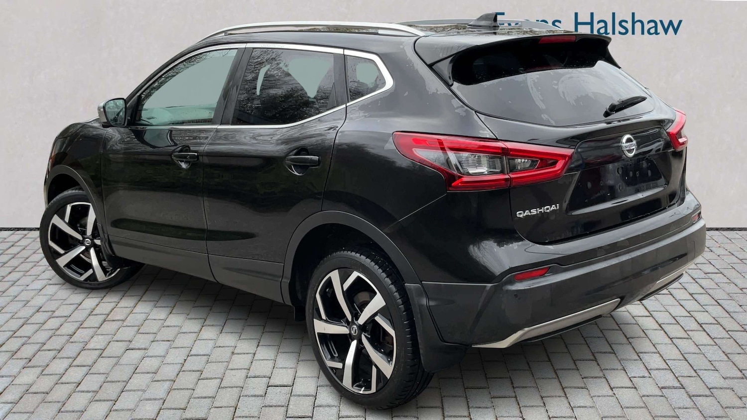 Used Nissan Qashqai for sale - 77960613: Photo 2