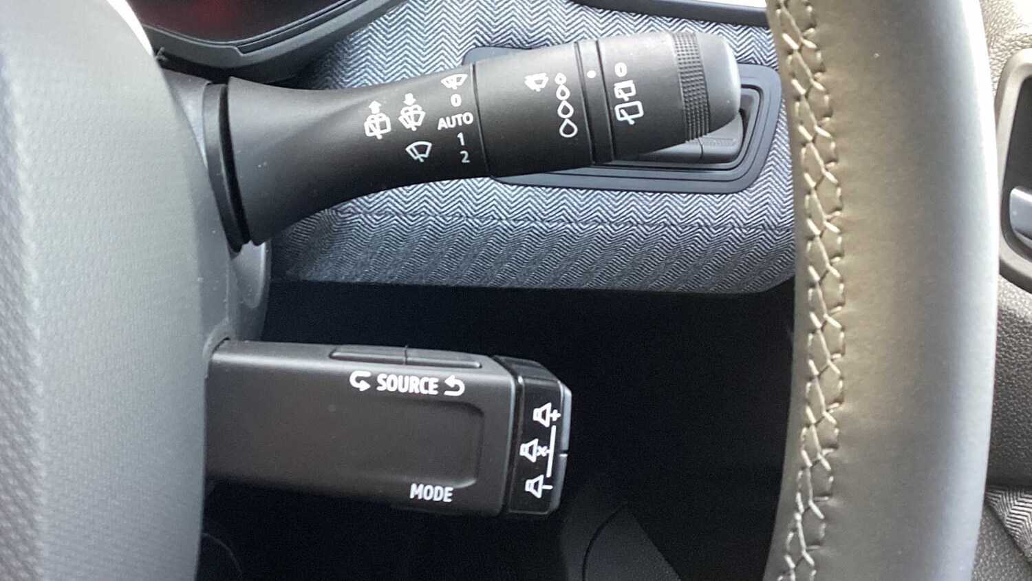 Used Renault Clio 2025 for sale - 77857396: Photo 22