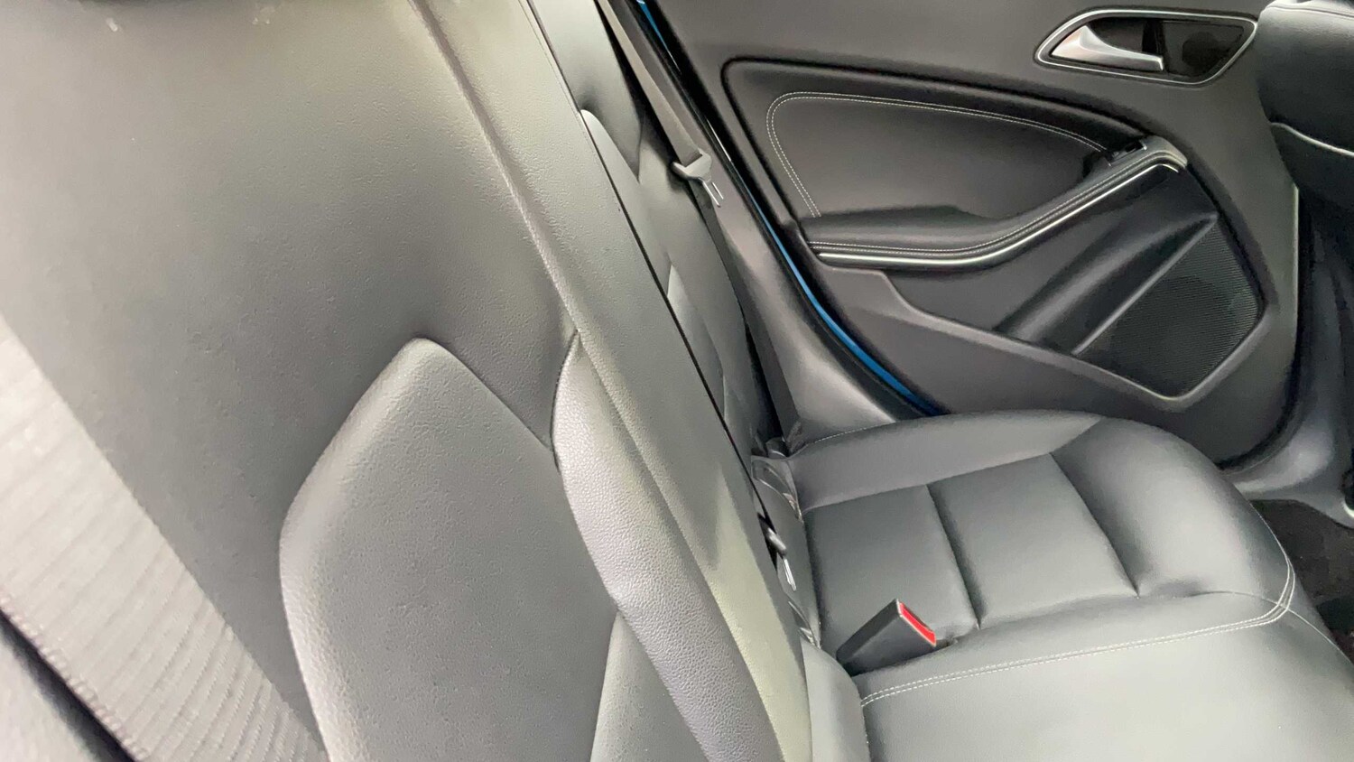 Used Mercedes-Benz A-Class 2015 for sale - 77928587: Photo 12