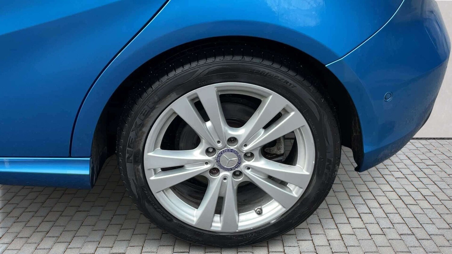 Used Mercedes-Benz A-Class 2015 for sale - 77928587: Photo 6