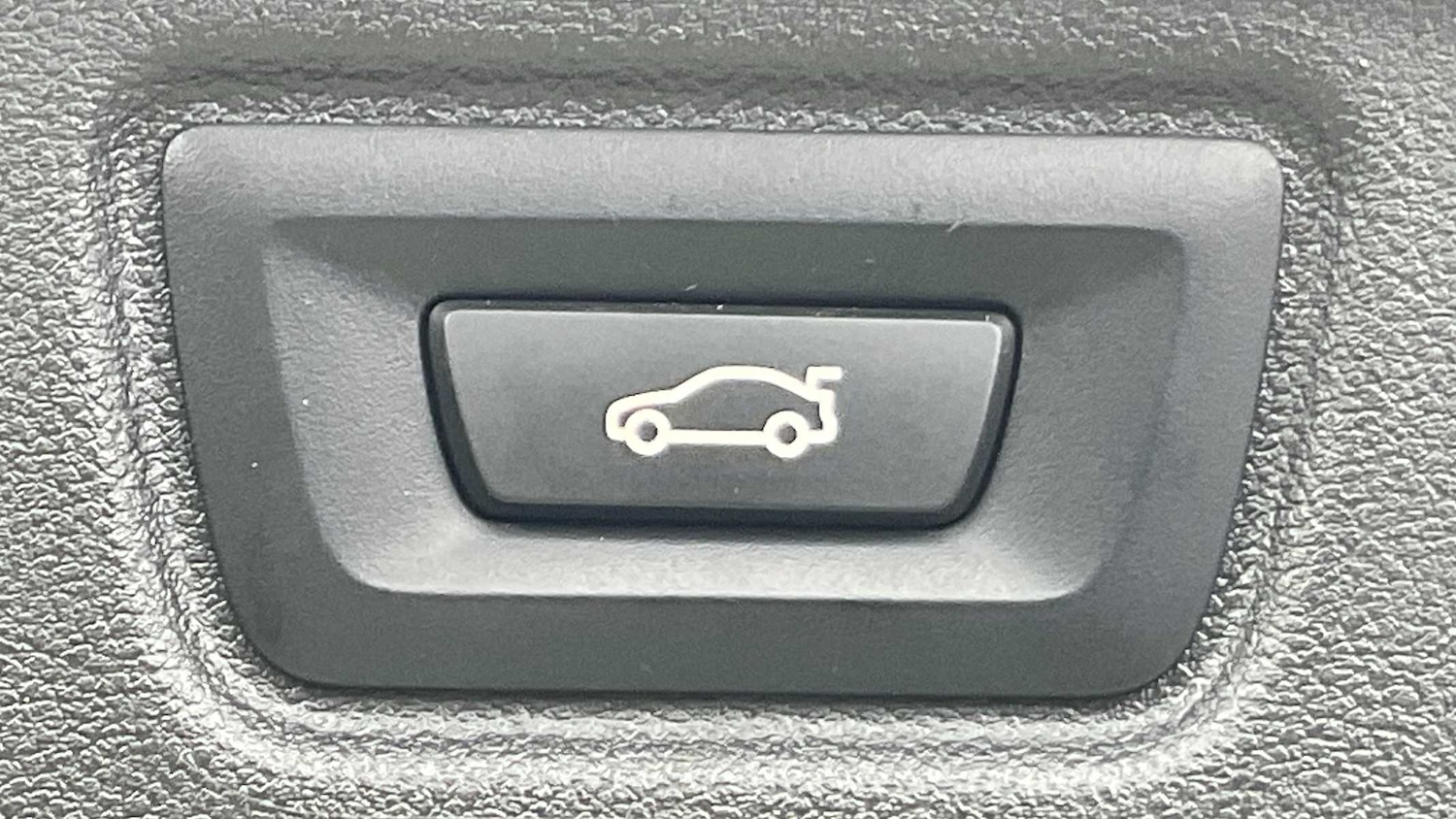 Used BMW 3 Series 2022 for sale - 77995973: Photo 22