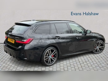 Used BMW 3 Series 2022 for sale - 77995973: Photo