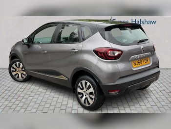 Used Renault Captur 2018 for sale - 78913739: Photo