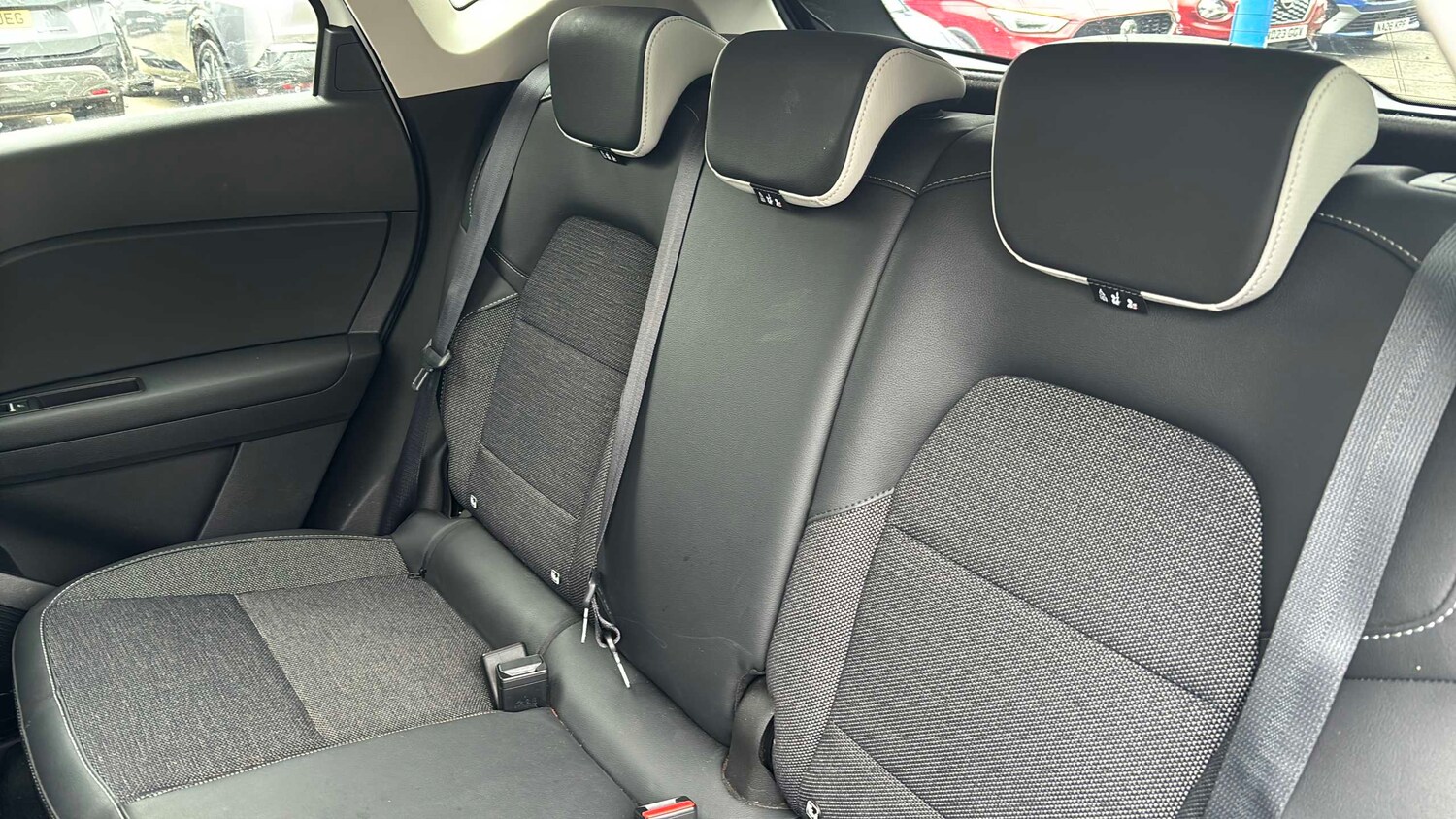 Used Renault Captur for sale - 78104222: Photo 14