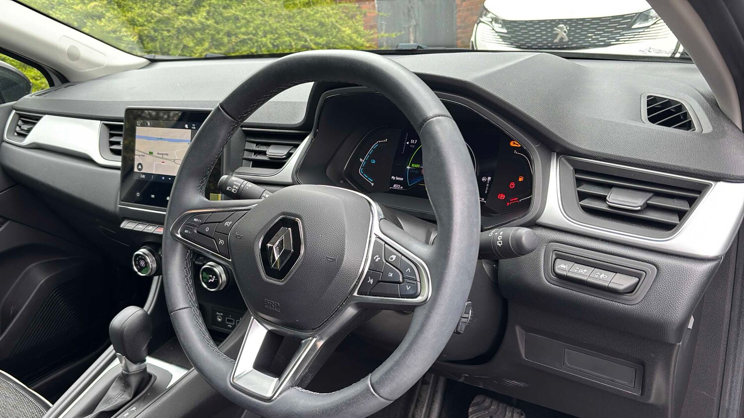 Used Renault Captur for sale - 78104222: Photo 8