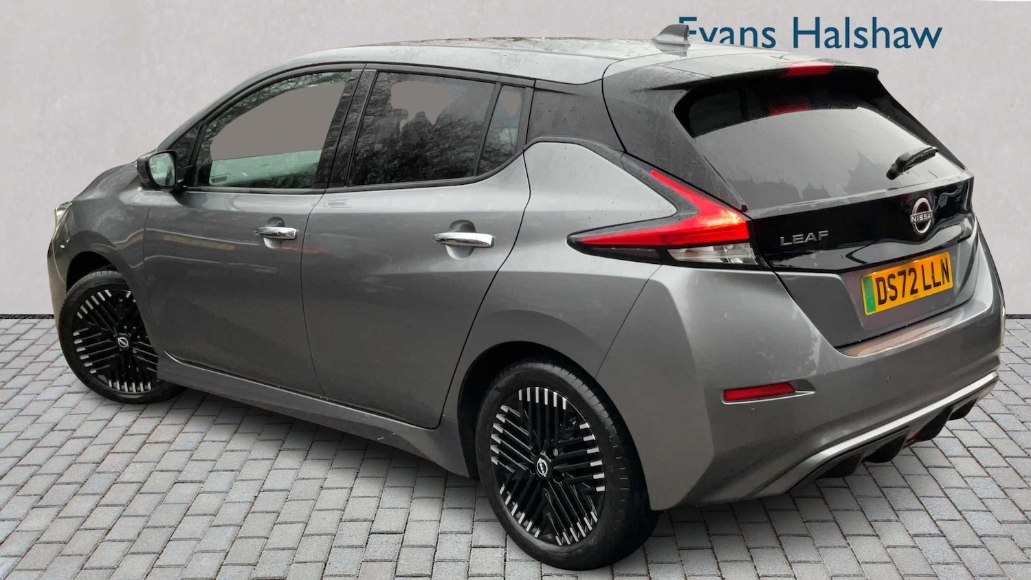 Used Nissan Leaf 2022 for sale - 77857731: Photo 2