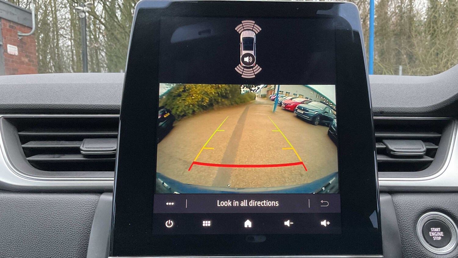 Used Renault Captur for sale - 77858015: Photo 15