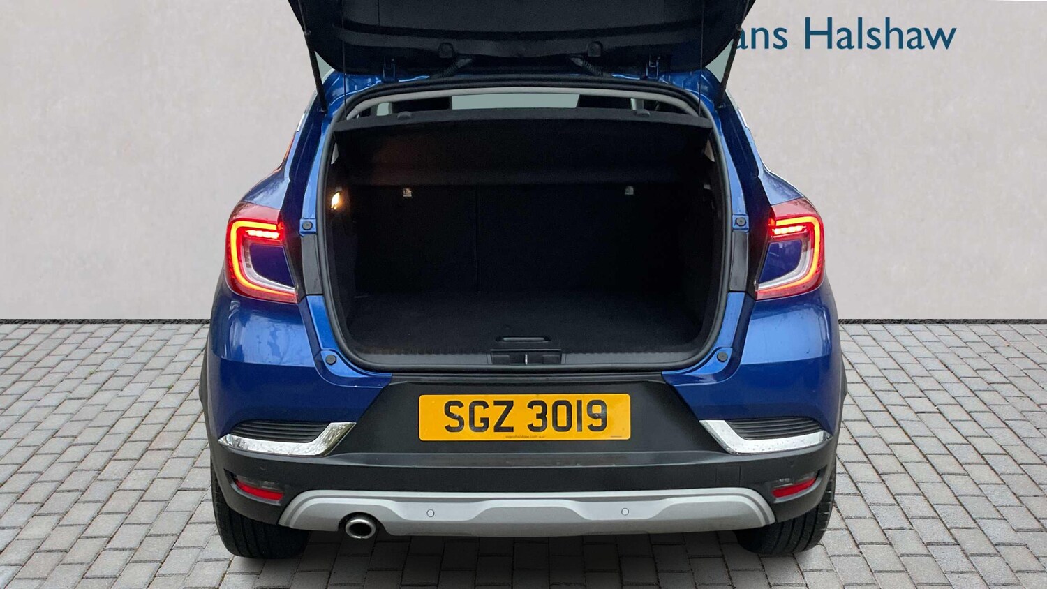 Used Renault Captur for sale - 77858015: Photo 7